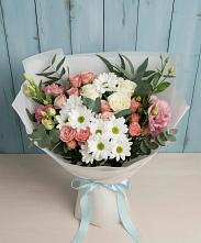 Букет цветов из:  Розы, Лизиантусы и Хризантемы #REPLACE_PRED# Калининграде