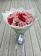Букет цветов из:  Альстромерии в Калининграде