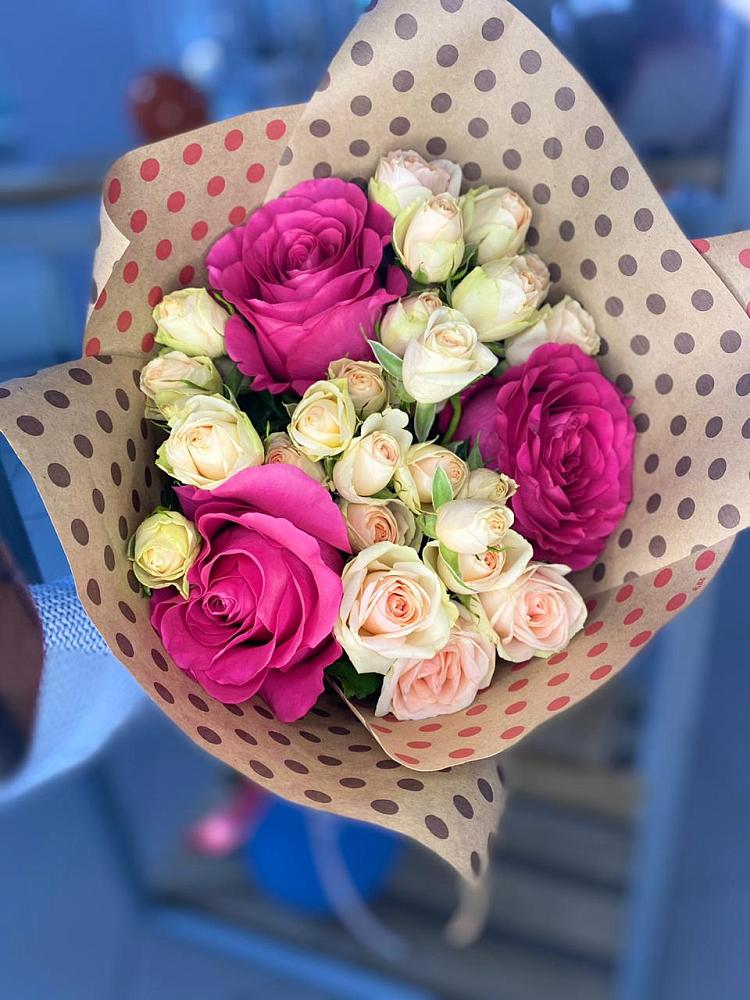 Букет цветов из: Розы в Калининграде