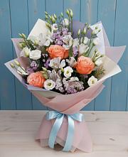 Букет Утренняя свежесть в Калининграде Букет цветов из:  Лизиантусы, Розы, Альстромерии и Гипсофила в Калининграде