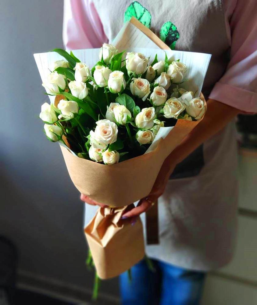 Букет цветов из: Розы в Калининграде