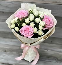 Букет цветов из:  Розы в Калининграде