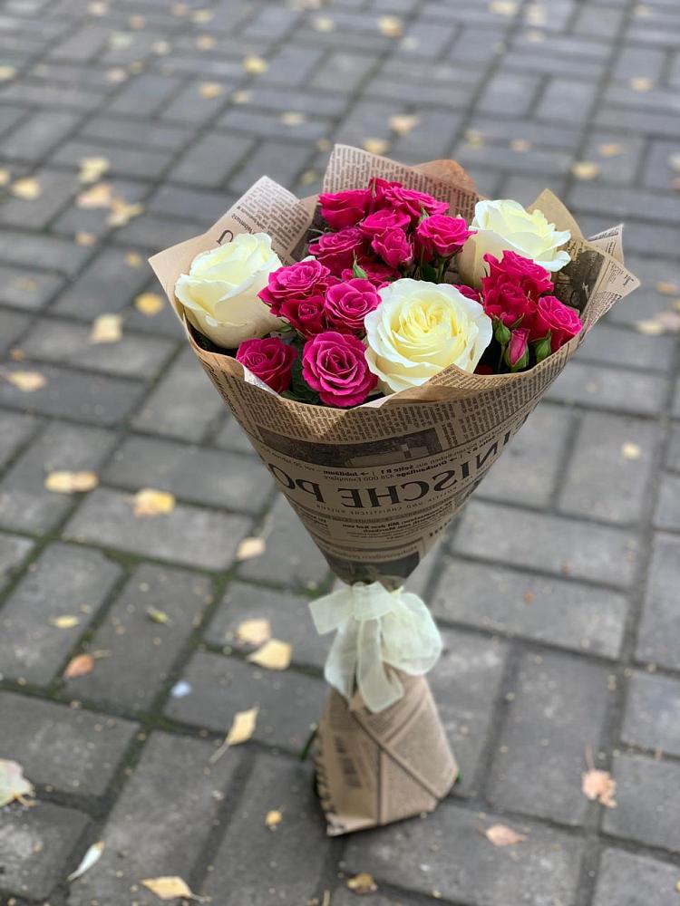 Букет Удивительный из роз в Калининграде Букет цветов из: Розы в Калининграде